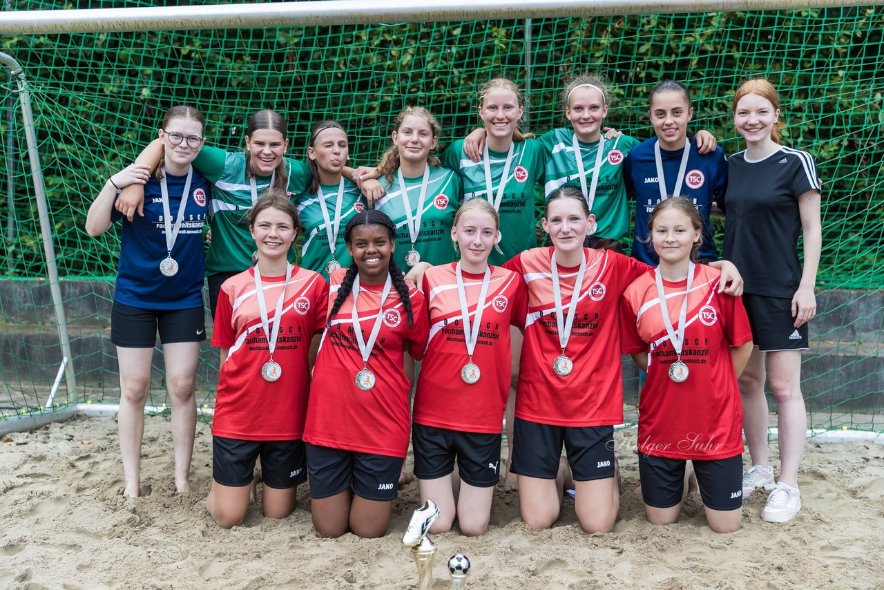 Bild 129 - wBJ/wCJ Beachsoccer Cup